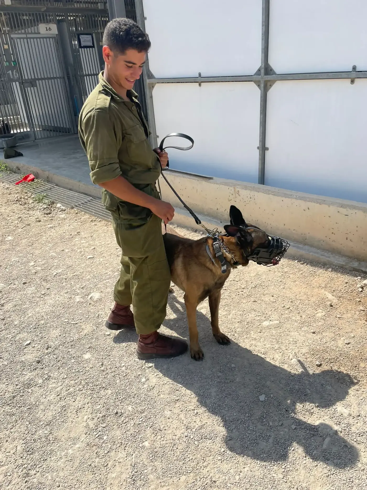 דויד ששון ז״ל מוביל את סיטקה באימון